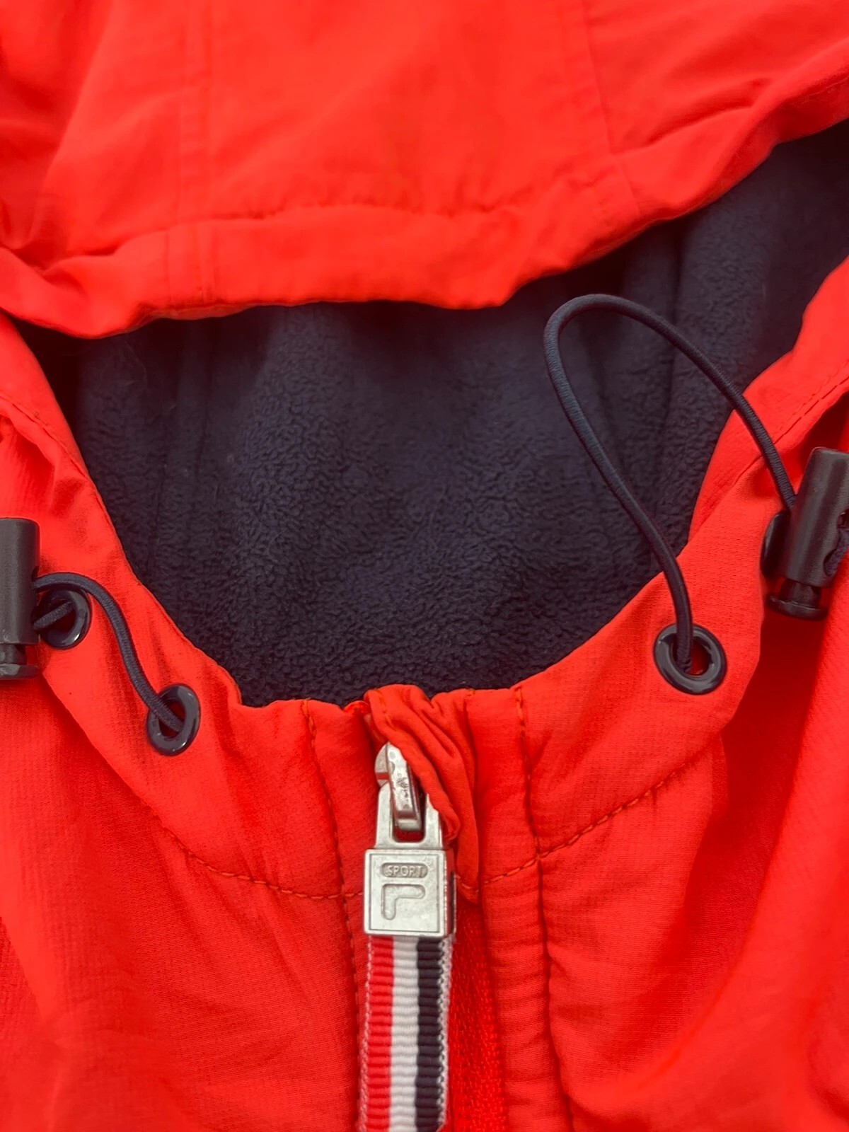 Giacca con cappuccio FILA Sport in pile bicolore