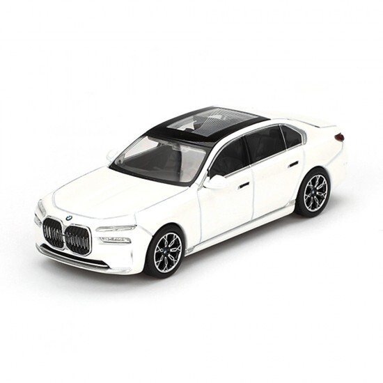 Mini GT 1:64 BMW i7 xDrive60 Diecast Model in Mineral White  