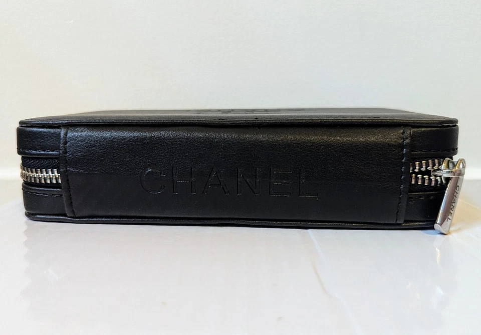 Chanel Beauty Juego de Pinceles de Maquillaje con Estuche Negro con Cremallera Juego de 6 Pinceles de Maquillaje NUEVO Foto 4 de 4