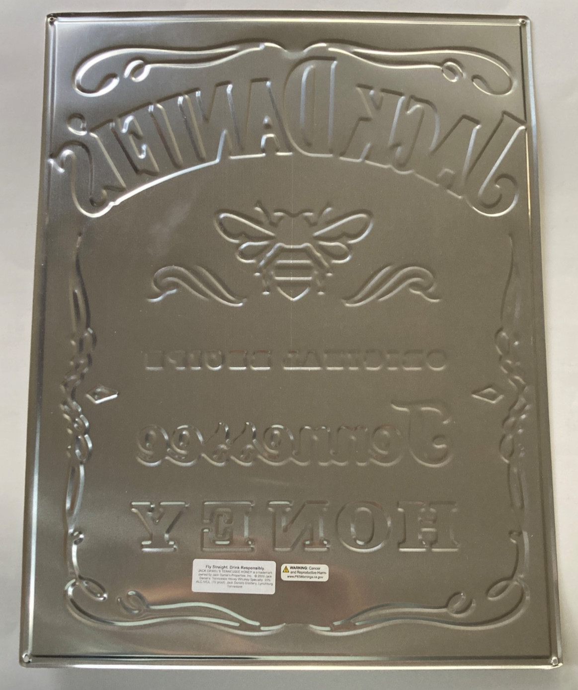 Tin tacker 17X22" Jack Daniels Tennessee HONEY advertising sign for man cave.