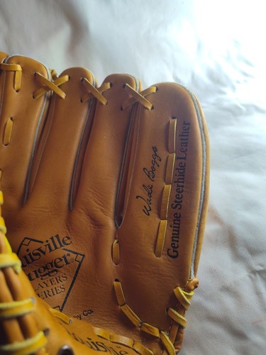 Louisville Slugger LPS26B 12.75" Glove Wade Boggs RHT Flex Back Pre-Owned - Picture 6 of 16