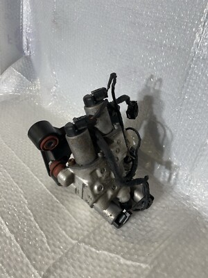 OEM BMW F10 F12 F13 F01 F02 Dynamic Drive Air Suspension Compressor Valve Block