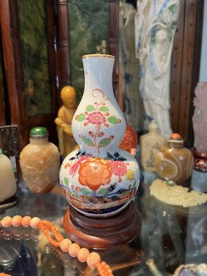 Antique Meissen Tischchenmuster Porcelain Vase