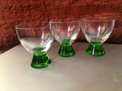vintage green crystal weighted bottom small cocktail set of three