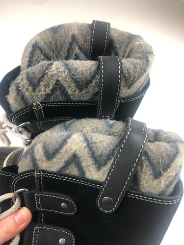 Sorel Joan of Arctic Knit II Black Gray Boot Women's Size 7 - Picture 4 of 8