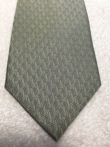 CLAIBORNE MENS TIE SAGE GREN WITH PATTERN 4 X 59 NWT