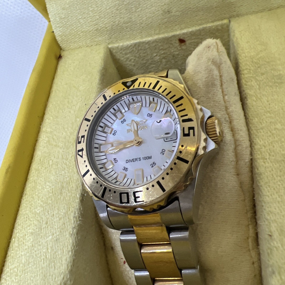 NIB INVICTA DIVER