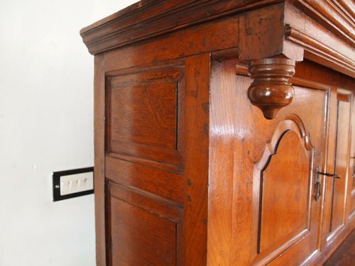 Cupboard stunning Welsh Oak Cwpwrdd Deuddarn c1740 - Picture 12 of 12