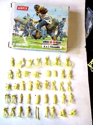 VINTAGE 1/72 AIRFIX S47 SET COMPLET EN BOITE 1970 RAF PERSONNEL WWII 01747 - Photo 1/4