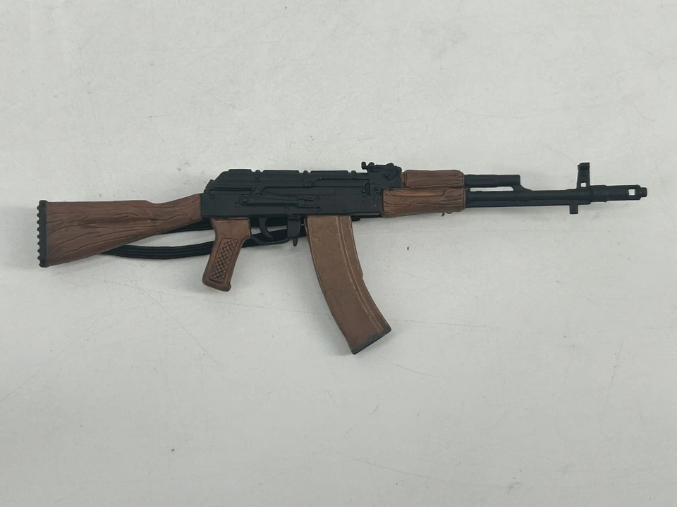 Rifle Ultimate Soldier AK 74 escala 1:6 con culata fija para figuras de 12" Foto 2 de 3