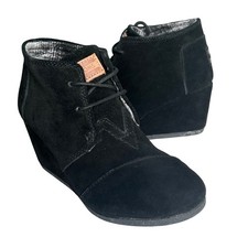 TOMS Girls Kids Desert Wedge Boots Shoes Black Suede Size 6 Big Kid Youth NWOT