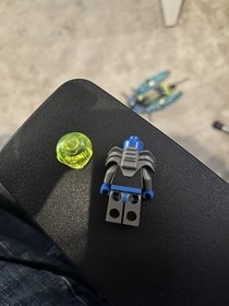 LEGO 6907 Insectoids - Sonic Stinger Complete w/minifig working electronics