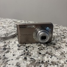 Nikon COOLPIX S210 Digital Camera Parts or repair