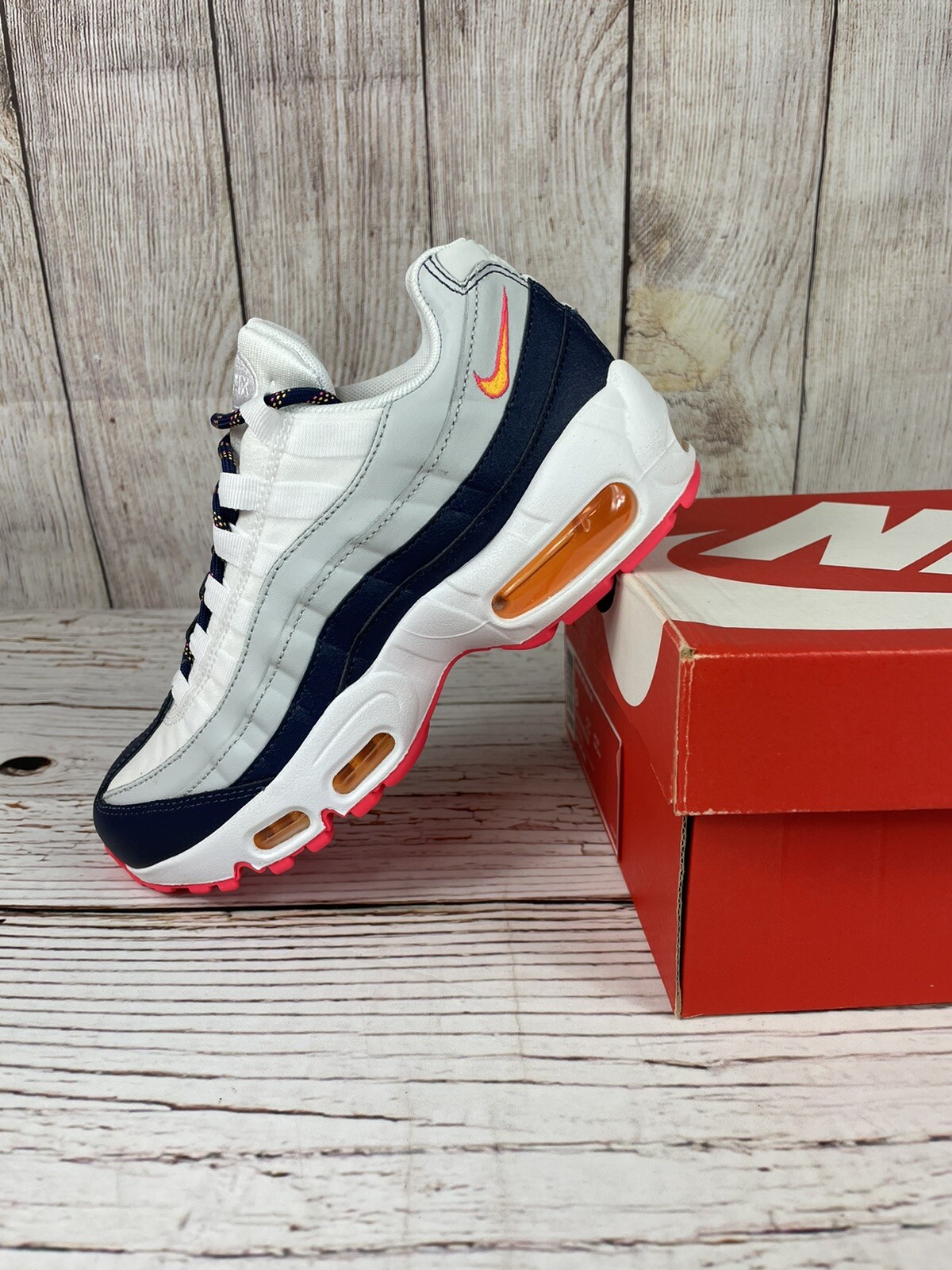 orange air max 95 womens