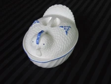 HIMARK COUNTY FARE 2 Piece Blue and White Hen Baking Dish Japan