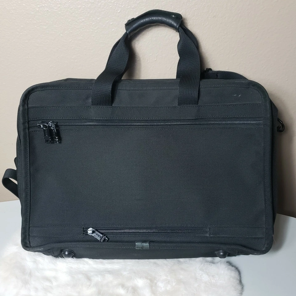 Tumi 225D3 Black Carry-on Travel Overnight Bag Case with Shoulder Strap-17x13x8" - Image 4 of 4
