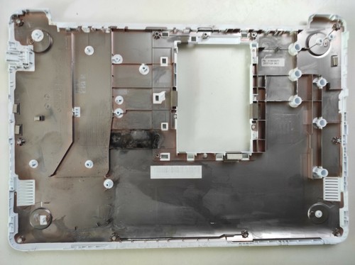 Bouton de base du bottom case Asus A52J 13N0-GUA0201/13GNXM1AP040-1