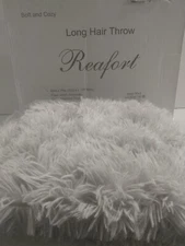 Reafort Luxury Long Hair Shaggy PV Fur Faux Fur Oversized 60"X70" Throw Blanket 