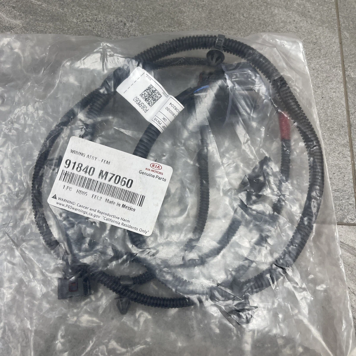 Genuine Kia Harness 91840 M7060, Wiring Assembly OEM KIA Original 