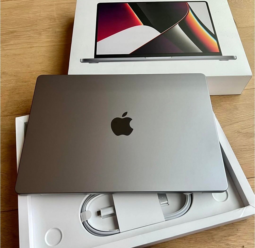 16インチMacBook Pro M1 Max 64GB 1TB Apple MacBook Pro 16