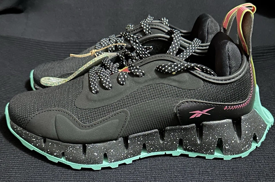 Zapatilla deportiva para correr Reebok Zig Dynamic para mujer talla 6,5 nueva sin caja Foto 2 de 4