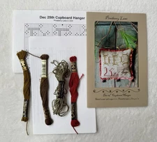 Pineberry Lane Dec 25th Cupboard Hanger Cross Stitch Kit Primitive Christmas