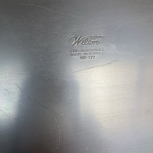 Vintage 1974 Wilton Tiered Heart Baking Pan 4pc Set 14” 12” 9” 6” Wedding Cake - Picture 10 of 16