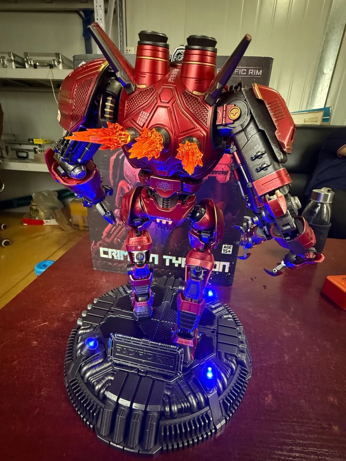 Infinity Studio CRIMSON TYPHOON DIECAST ACTION FIGURE - Picture 9 of 9