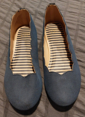 New Girls Crown & Ivy Ballet Flats Blue Size 3  - 5125