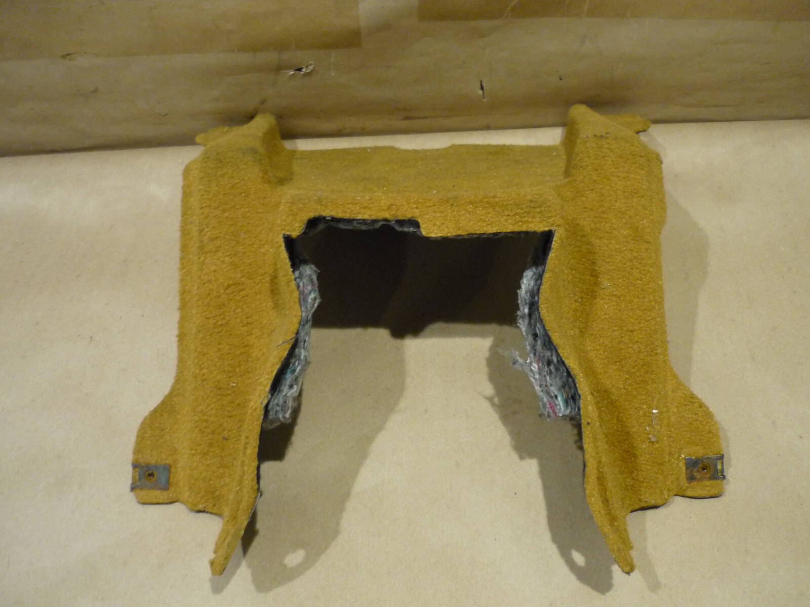 Ferrari 430 - Rear Tunnel Central Carpet Trim - Beige - P/N 68603605