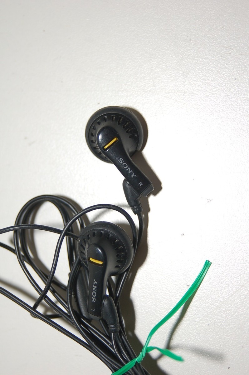 Ultra Rare SONY MDR-E472 Ear Bud Style Headphones Discman