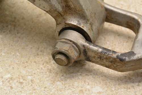 2002 Honda XR200R Shock Connecting Rod Swing arm Linkage 52470-KT0-830 7196 A7 - Picture 5 of 12