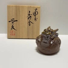 Japanese Tea ceremony Incense Container Kogo Bizen ware Dragon w/box