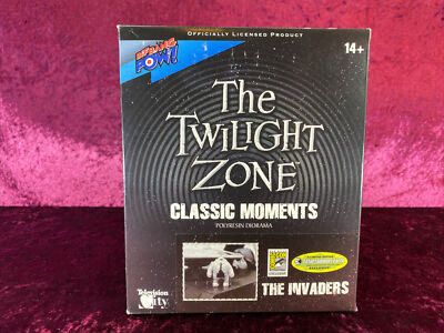Bif Bang Pow! - The Twilight Zone - Classic Moments The Invaders - 2012