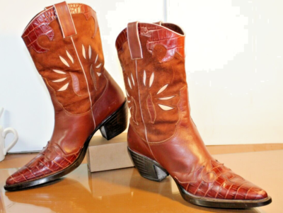 Gommus Womens 10.5 M Burgundy/Rust Alligator Pattern Leather  display picture 3