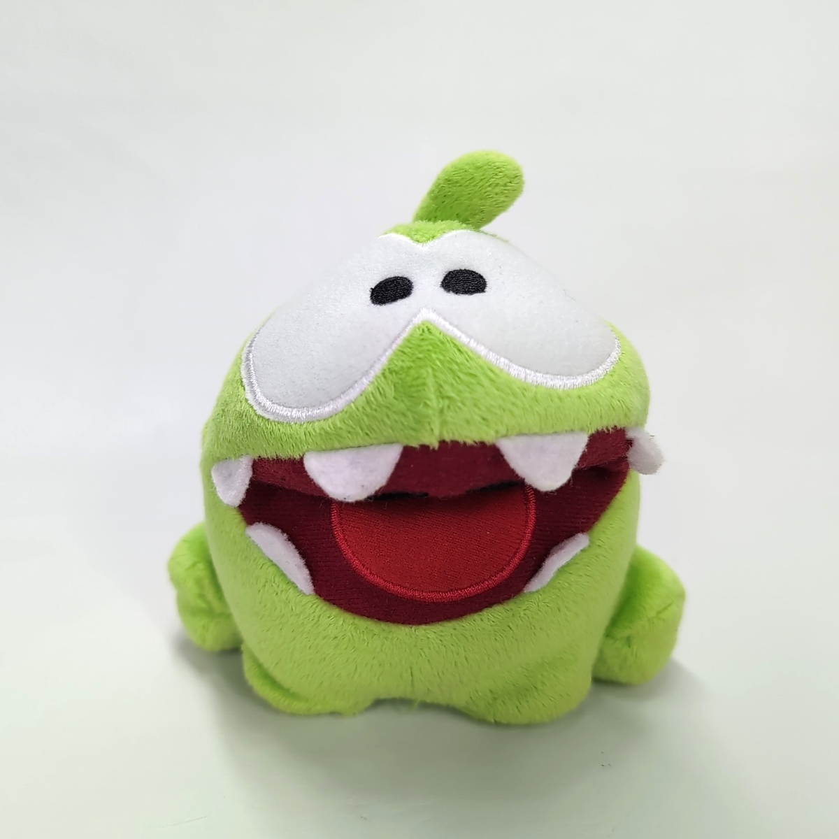 Cut the Rope Om Nom Plush Lot – 3D Glasses & Laughing Edition