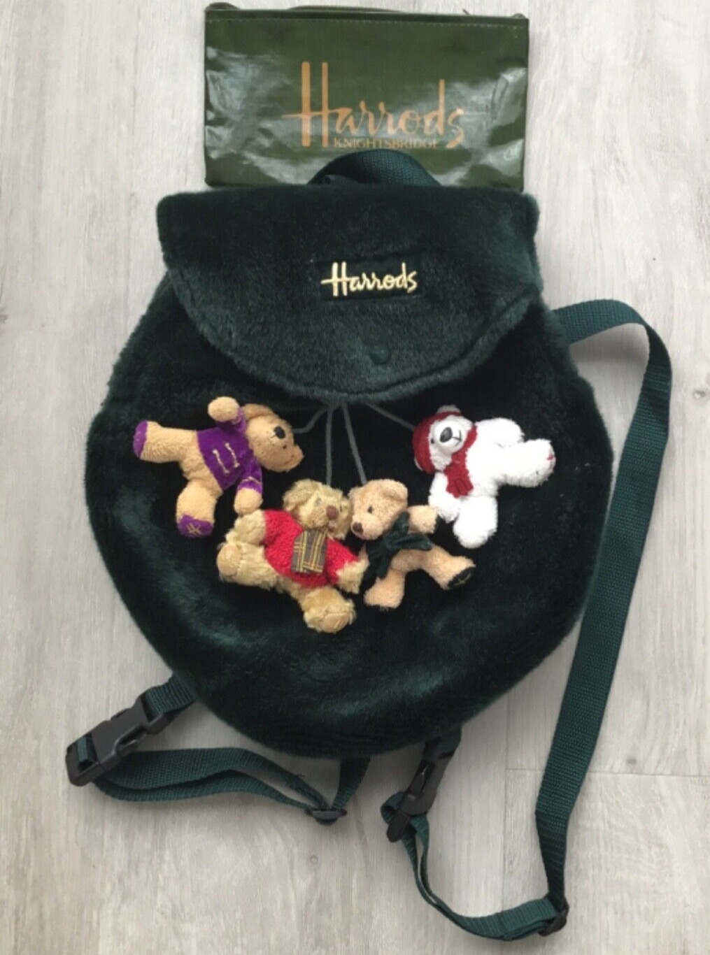 Backpack Harrods Plush Very Collectible Green Small  with 4 Christmas Bears