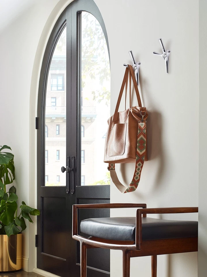 HBX3701626 | Gancho de pared decorativo triple punta Kodiak | Gancho cromado pulido... Foto 3 de 4