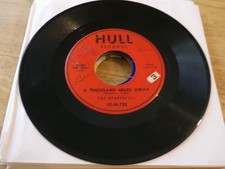 Lot of (8) Heartbeats 45s - Various labels (1) promo