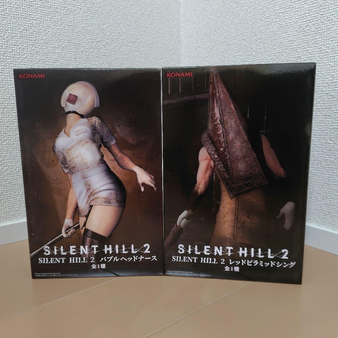 SILENT HILL 2 Red Pyramid Thing & Bubble Head Nurse Figure Set