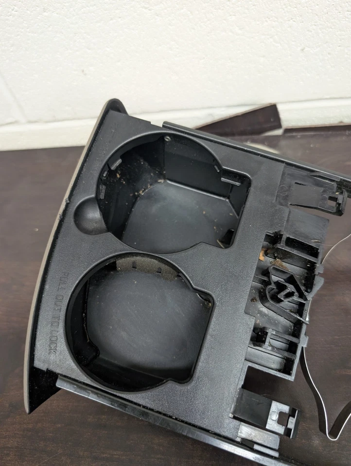 Portavasos para tablero Ford F150 Expedition Lincoln Navigator 1999-2003 tostado  Foto 4 de 4