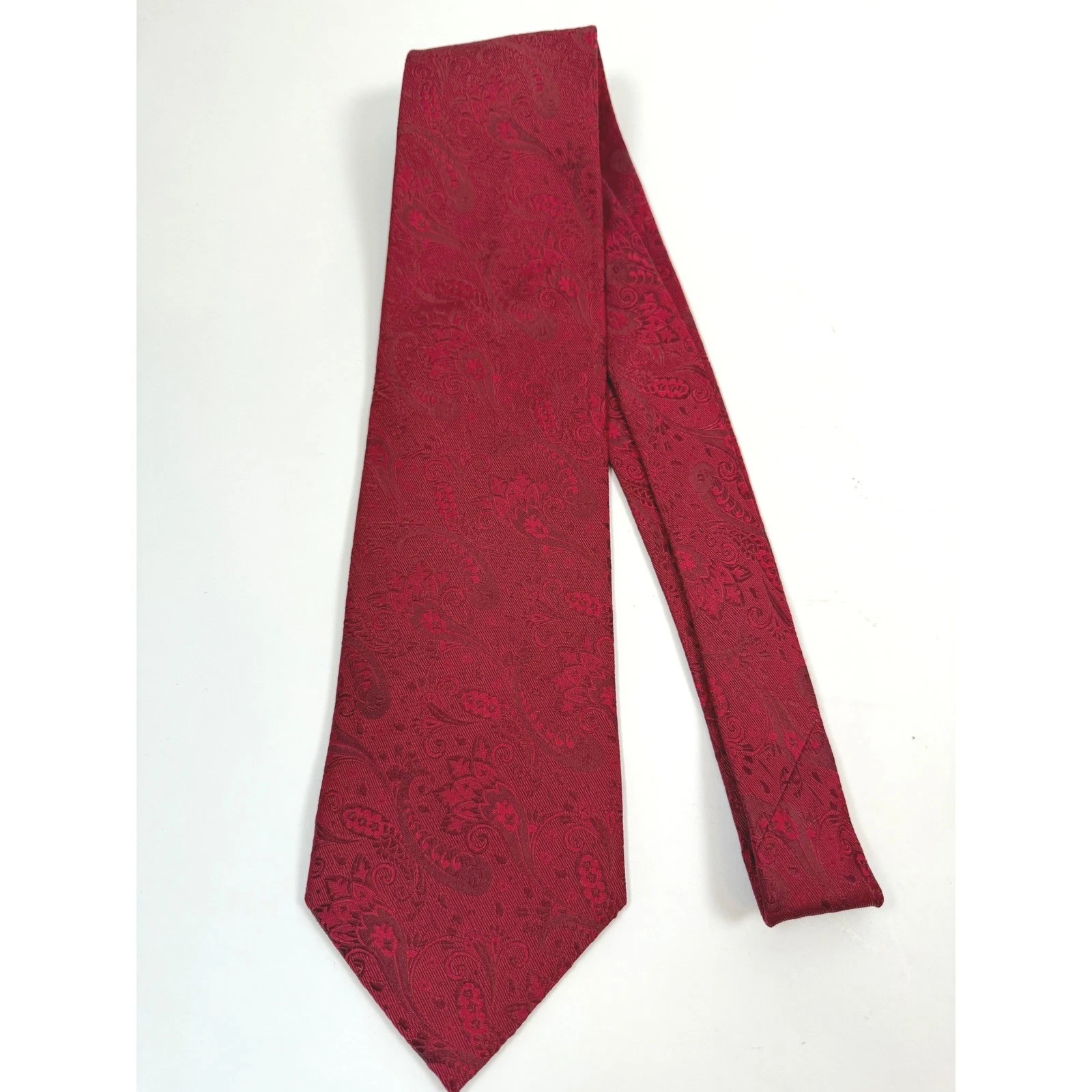 Villa Bolgheri Italia 100% Silk Tie Burgundy Red Paisley Jacquard Made Italy - product detail image 1