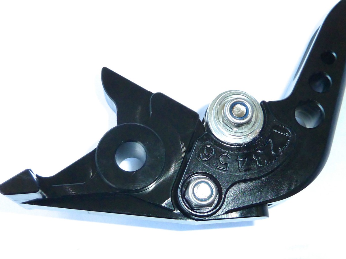 TRIUMPH THRUXTON AMERICA SHORT BRAKE & CLUTCH LEVERS RACE TRACK ROAD R14D1