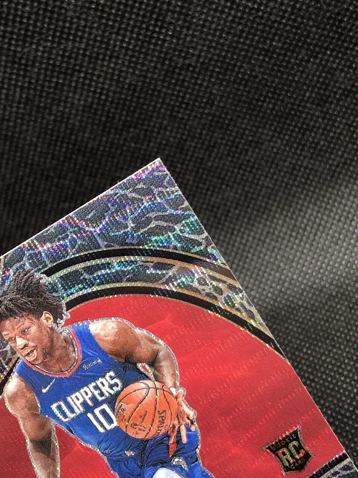 2020-21 Select Daniel Oturu ELEPHANT PRIZM COURTSIDE SSP Rookie Card No. 268 🐘 - Image 4 of 4