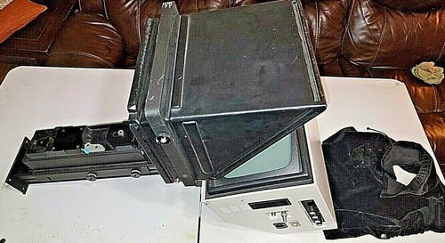 (2) TEKSKIL, MONITOR PROMPTERS, SPEECH AIDE PROMPTERS, 1 CLOTH HOOD, 120V, USED - Picture 9 of 12