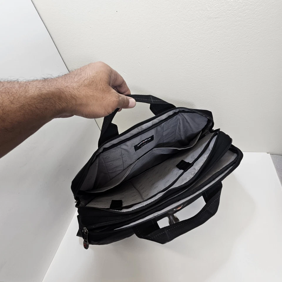 Swiss Gear by Wenger Negro Computadora Portátil Maletín Bolsa Estuche de Transporte 17" Foto 4 de 4