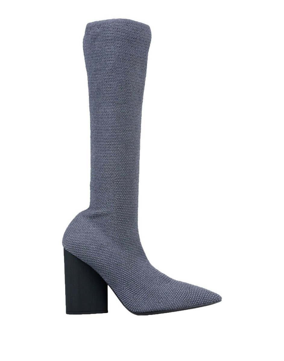 In Italy Yeezy Socks Size Yeezy Pods Made In Italy Size Fits Depop