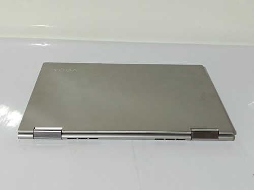 Lenovo Yoga 730 13,3-calowy ekran dotykowy i5 8265U/8GB RAM/ 256 GB SSD/QWERTY_1,53_6 - Zdjęcie 10 z 10