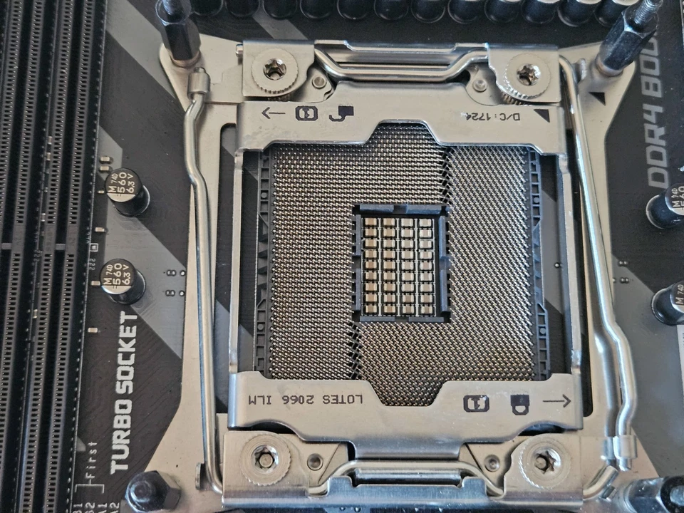 CARTE MERE - MAINBOARD - MSI - TOMAHAWK X299 - Photo 4/4