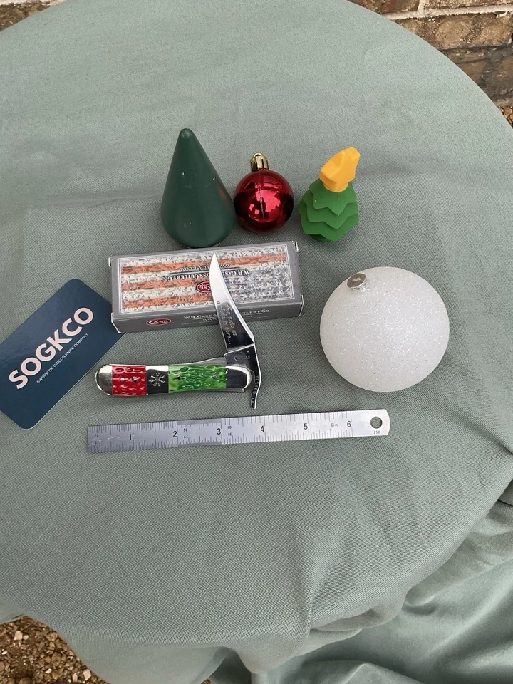 Нож Case Russlock с гравировкой на лезвии Christmas Scripture 61953L SS красный/Grn - Изображение 2 из 4